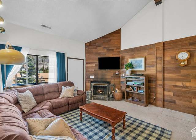 Property at 407 S Vasels Rd #27, Brian Head, UT 84719, 2 beds, 3 baths