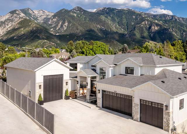 Property at 9577 S Hidden Pine Ln, Sandy, UT 84092, 7 beds, 5.5 baths