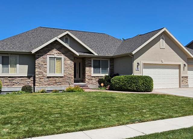 Property at 2226 S Maverick Rd, Saratoga Springs, UT 84045, 4 beds, 3.5 baths