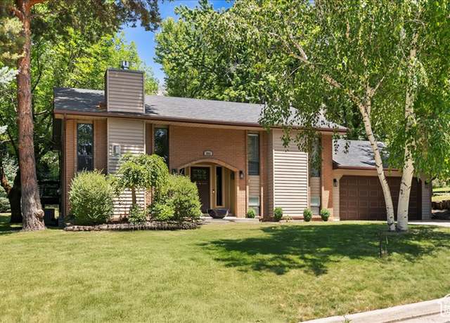 Property at 384 W 4200 N, Pleasant View, UT 84414, 4 beds, 2 baths