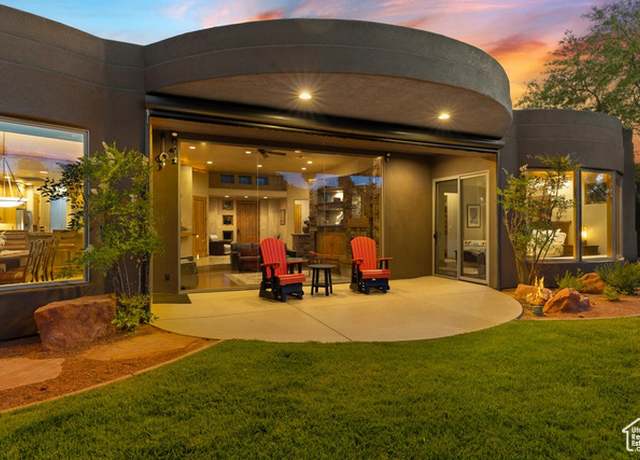 Property at 2405 W Entrada Trl #76, St. George, UT 84770, 4 beds, 4 baths