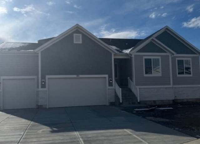 Property at 1811 N 375 W #8, Harrisville, UT 84404, 4 beds, 2 baths
