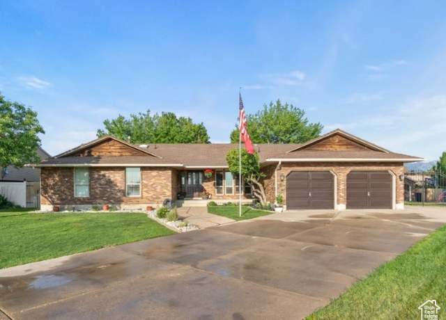Property at 2045 W 5025 S, Roy, UT 84067, 5 beds, 3 baths