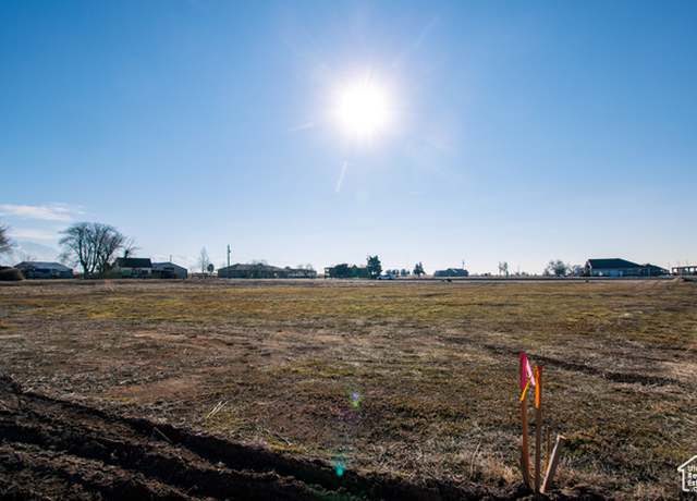 Property at 2925 W 1400 S, West Weber, UT 84401