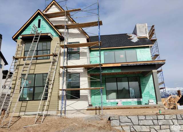 Property at 4238 N Braiken Ridge Rd W #104, Lehi, UT 84043, 3 beds, 2.5 baths