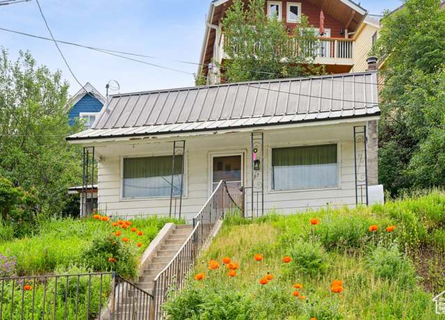 Property at 37 Hillside Ave, Park City, UT 84060, 2 beds, 1 bath