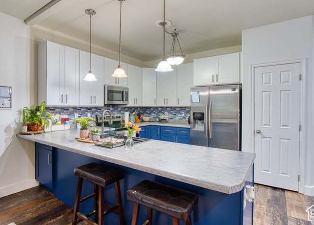 Property at 1525 W 190 N, Pleasant Grove, UT 84062, 3 beds, 2.5 baths