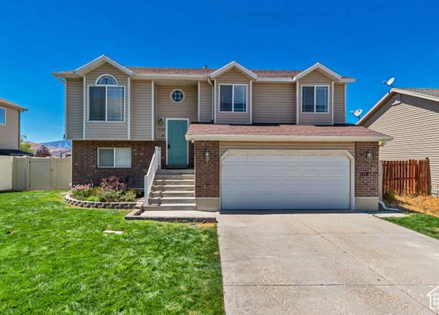 Property at 1118 S 900 W, Tooele, UT 84074, 4 beds, 3 baths