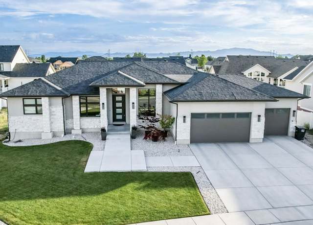 Property at 51 N Gray Fox Cir, Kaysville, UT 84037, 4 beds, 3.5 baths