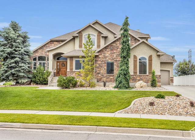 Property at 686 Wellington Dr, Kaysville, UT 84037, 6 beds, 3.5 baths