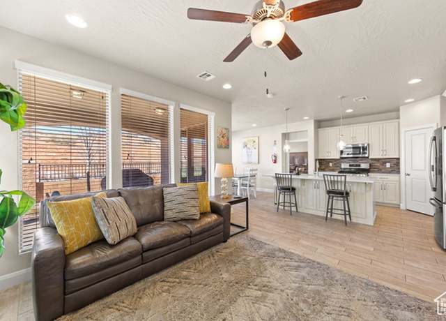 Property at 1185 N Casitas Loop, Washington, UT 84780, 4 beds, 4 baths