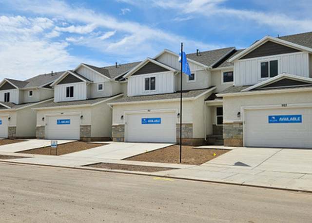 Property at 947 N 215 W, Santaquin, UT 84655, 3 beds, 2.5 baths