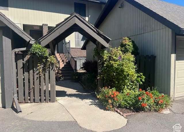 Property at 4738 S Woodduck Ln E, Millcreek, UT 84117, 2 beds, 2.5 baths