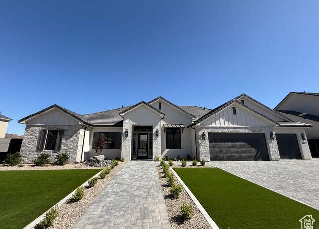 Property at 2627 E Moorland Dr, St. George, UT 84790, 4 beds, 3 baths