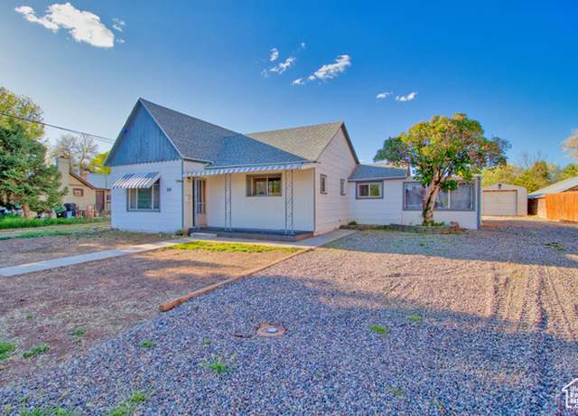 Property at 355 E 200 S, Richfield, UT 84701, 3 beds, 1 bath