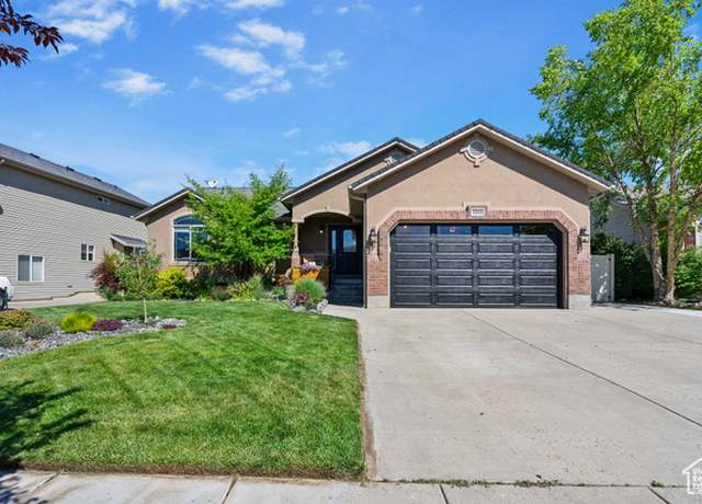 Property at 1222 E 6000 S, South Ogden, UT 84405, 5 beds, 3 baths