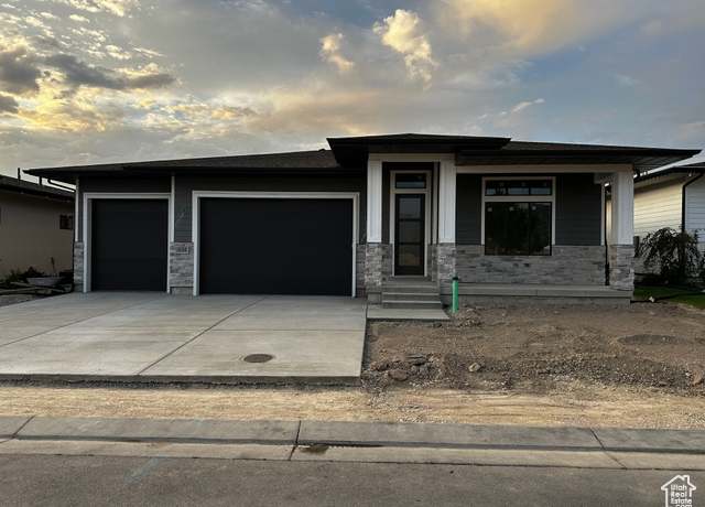 Property at 633 E Vandalay Ln E, Draper, UT 84020, 2 beds, 2 baths
