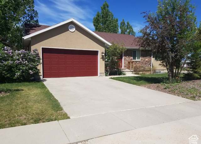 Property at 471 N 100 W, Kamas, UT 84036, 6 beds, 3 baths