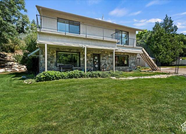 Property at 2391 Kays Creek Dr, Layton, UT 84040, 4 beds, 2 baths