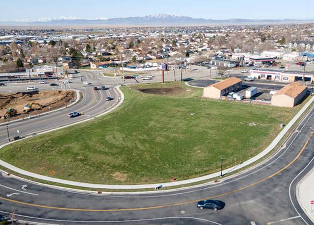 Property at 1366 N Main St #5, Layton, UT 84041