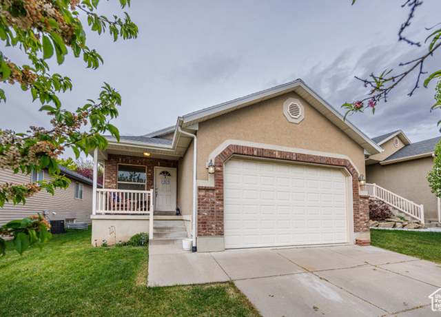 Property at 680 Stonne Ln, Kaysville, UT 84037, 5 beds, 3 baths