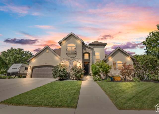 Property at 12768 S Whisper Bend Dr E, Draper, UT 84020, 5 beds, 3.5 baths