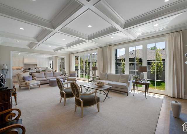 Property at 1990 E Olympus Point Dr, Holladay, UT 84117, 3 beds, 2.5 baths