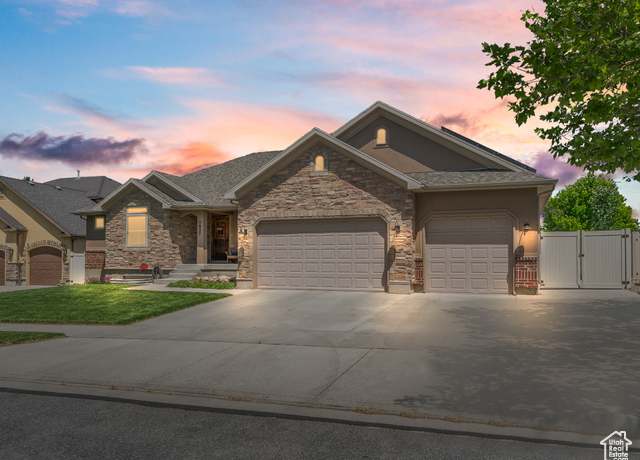 Property at 7957 S 7260 W, West Jordan, UT 84081, 6 beds, 4.5 baths
