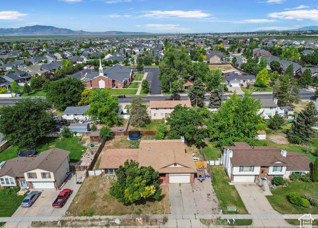 Property at 632 S 1150 W, Layton, UT 84041, 4 beds, 2 baths