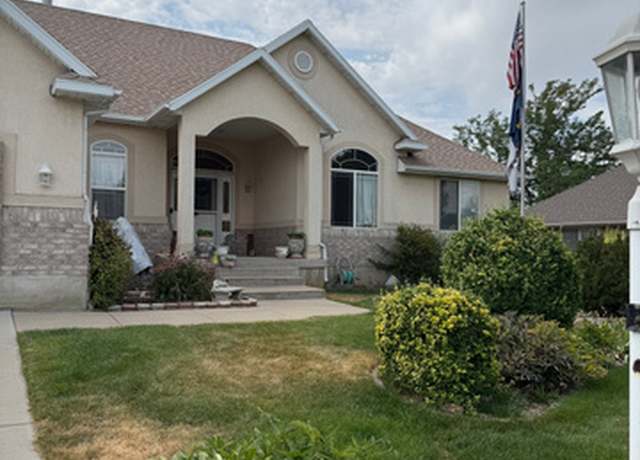 Property at 1317 W 2275 S, Syracuse, UT 84075, 4 beds, 4 baths