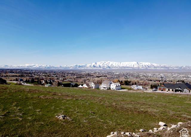 Property at 1012 E Center St #101, Hyde Park, UT 84318