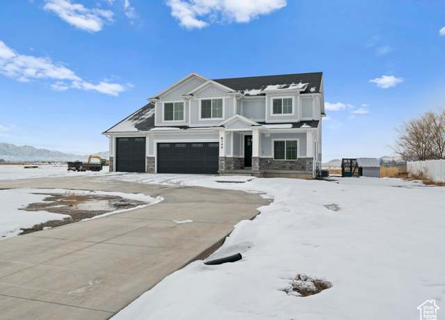 Property at 8345 W 11050 N, Tremonton, UT 84337, 4 beds, 2.5 baths