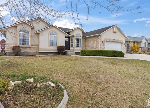 Property at 4489 W Black Elk Way, West Jordan, UT 84088, 6 beds, 3 baths