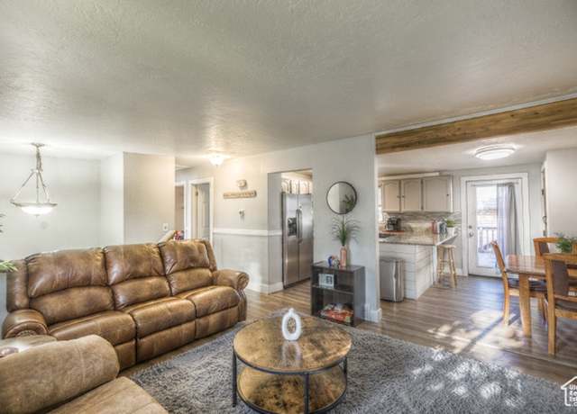 Property at 2318 N 970 W, Clinton, UT 84015, 4 beds, 2 baths