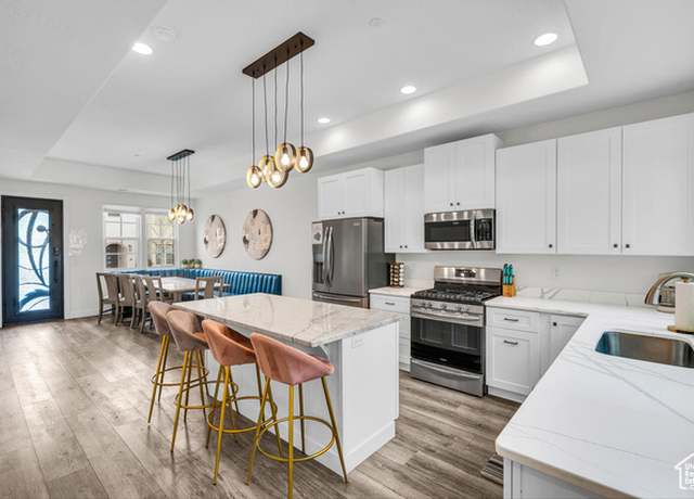 Property at 4301 W Canterbury Rd, Hurricane, UT 84737, 4 beds, 4 baths