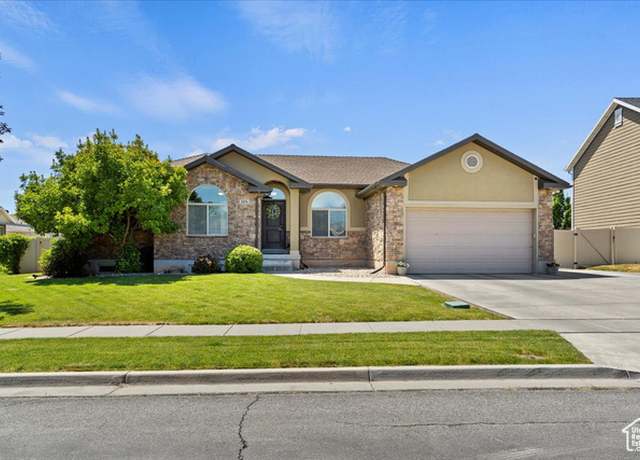 Property at 2876 S 1200 W, Syracuse, UT 84075, 5 beds, 3 baths