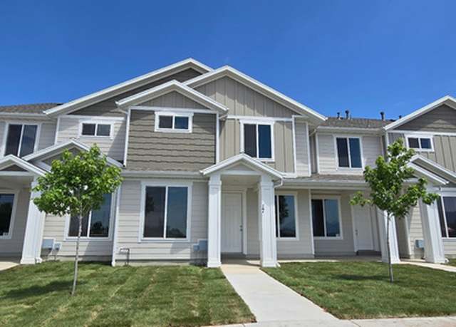 Property at 17 E 1225 S #14, Tremonton, UT 84337, 3 beds, 2.5 baths