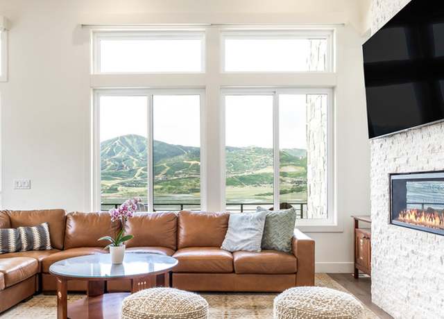 Property at 11795 N Star Gazer Cir, Hideout, UT 84036, 4 beds, 4.5 baths