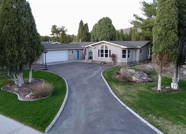 Property at 98 N Woodland Dr, Soda Springs, ID 83276, 3 beds, 2 baths