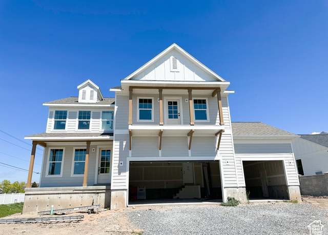 Property at 626 W Cottle Ln, Farmington, UT 84025, 4 beds, 2.5 baths