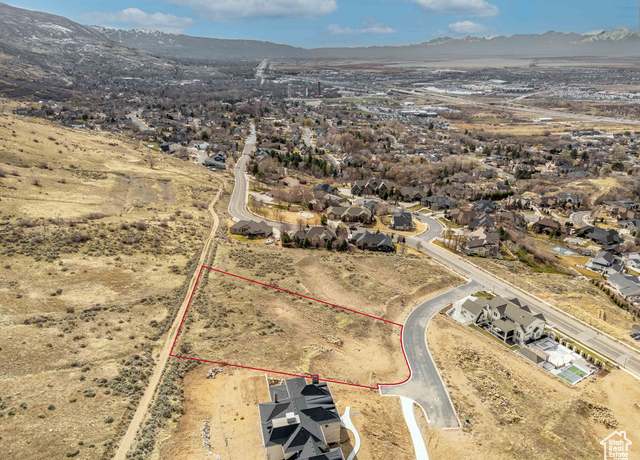 Property at 242 W Overlook Ct #3, Farmington, UT 84025