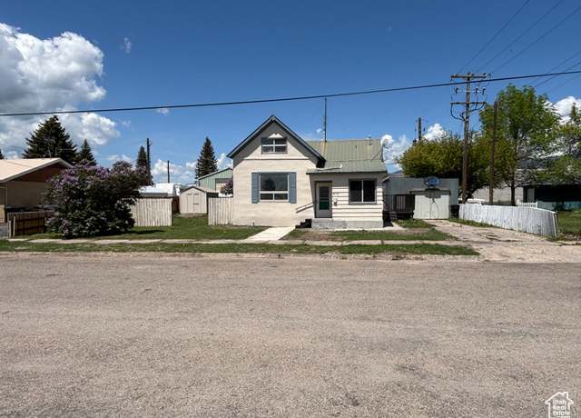 Property at 372 Jefferson St, Montpelier, ID 83254, 3 beds, 2 baths