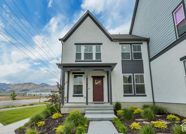 Property at 6718 W 11800 S, South Jordan, UT 84009, 3 beds, 2.5 baths
