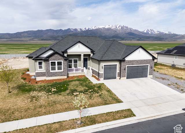 Property at 4867 N Canaan Peak Dr W, Eagle Mountain, UT 84005, 8 beds, 5.5 baths