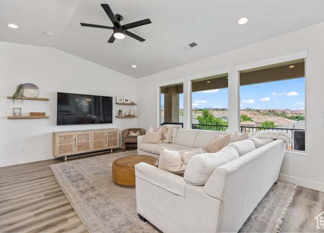 Property at 1432 Boys Pond Cir, Santa Clara, UT 84765, 7 beds, 3 baths