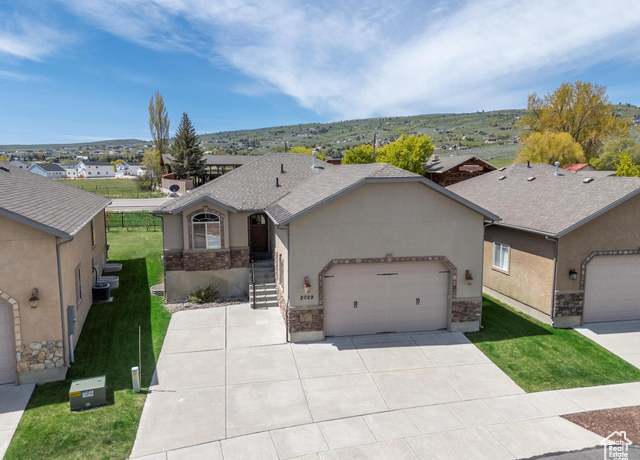 Property at 2029 S Cottage Ln, Garden City, UT 84028, 5 beds, 3 baths