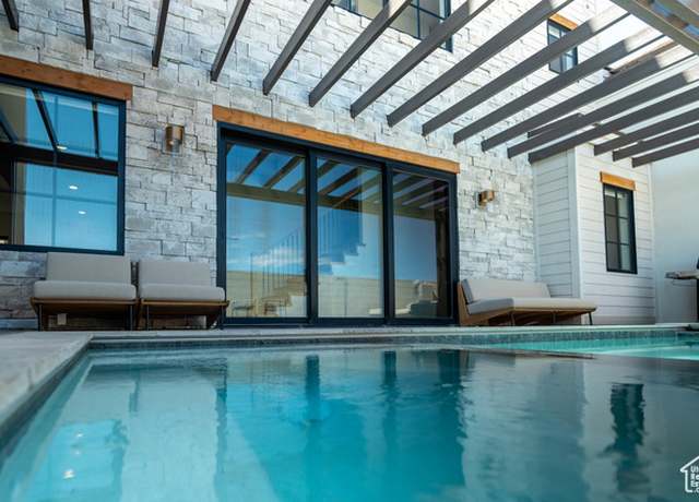 Property at 5366 S Cyan Ln, St. George, UT 84790, 7 beds, 8.5 baths