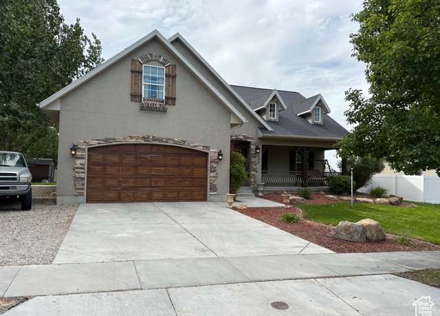 Property at 332 W Hillside S, Saratoga Springs, UT 84045, 7 beds, 4 baths