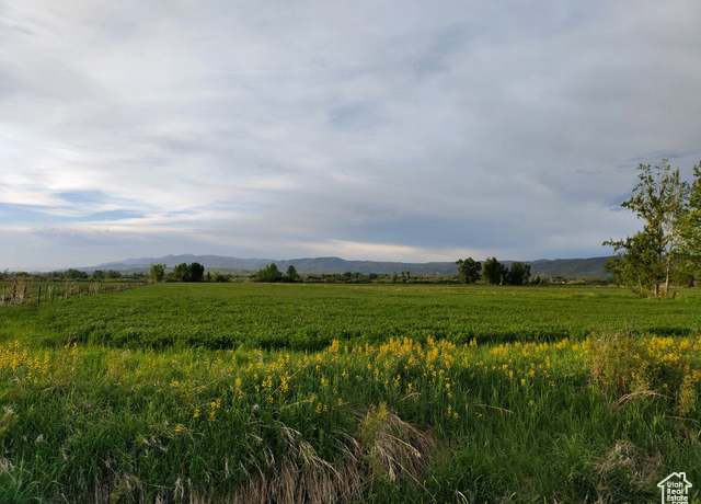 Property at 302 4th S, Dingle, ID 83233