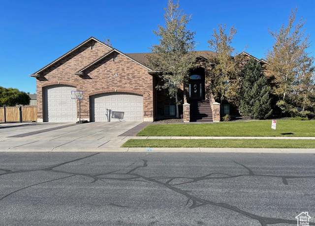 Property at 5020 W Haven Rd, West Haven, UT 84401, 6 beds, 3.5 baths
